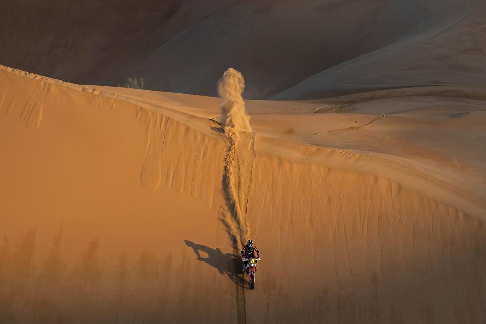 Ricky Brabec, of the United States, rides his Honda motorbike during stage eleven of the Dakar Rally between Shubaytah and Haradth, Saudi Arabia, Thursday, Jan. 16, 2020. (AP Photo/Bernat Armangue)