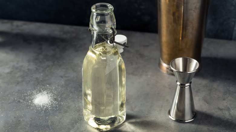 simple syrup in a bottle