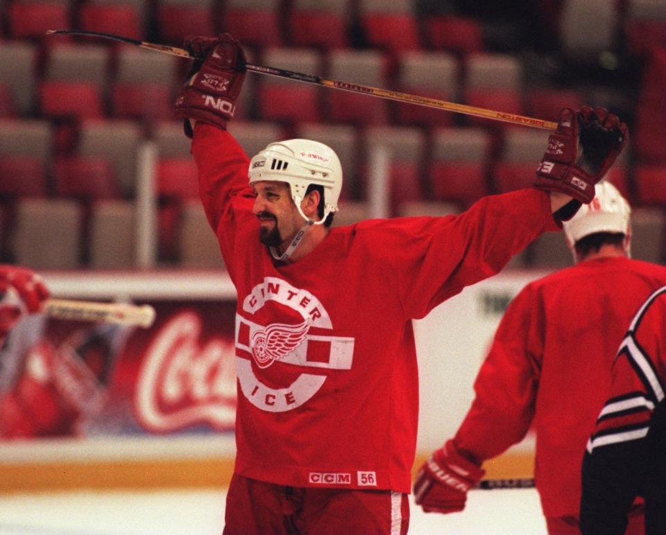 Detroit Red Wings Brendan Shanahan stretches during practice at Joe Louis Arena, May 28, 1997.