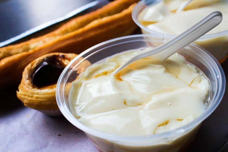 Tau Huay