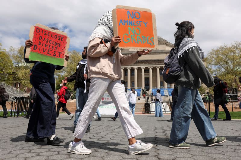 Columbia, US colleges on edge in face of growing protests