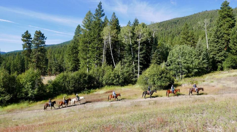 Visitors can enjoy breathtaking mountain vistas, while watching for wildlife such as herds of elk and deer, bald eagles, and waterfowl while riding along on the resort’s horseback adventures. 