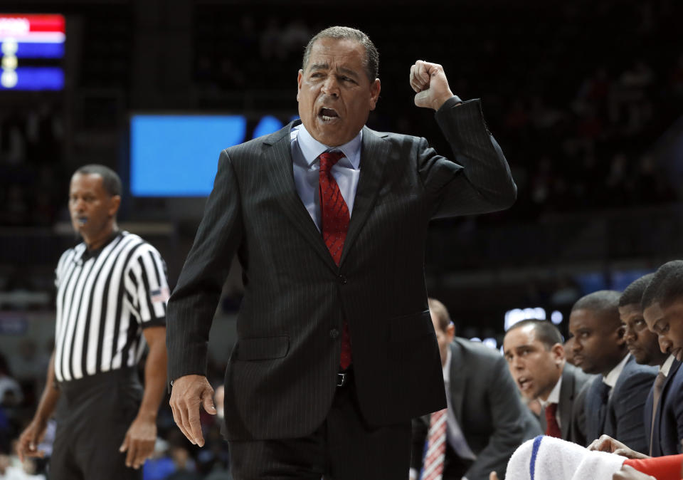Kelvin Sampson’s Houston Cougars are 24-1 this season and projected as a No. 3 seed in the NCAA tournament. (AP)