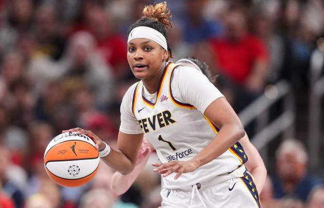 Indiana Fever's NaLyssa Smith shares thoughts on difficult season on social  media - Yahoo Sports