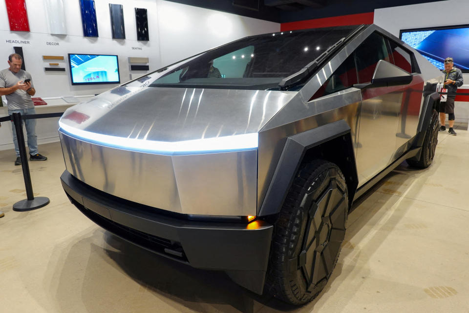 Tesla's new Cybertruck is shown on display at a Tesla store in San Diego, California, U.S., November 20, 2023.  REUTERS/Mike Blake