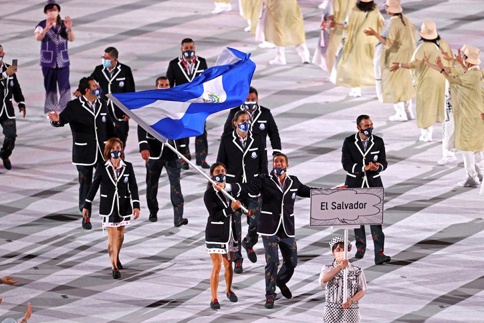 <p>At first glance, El Salvador's uniforms didn't look like anything to write home about, but look closer and you'll see the patterned bottoms. </p>