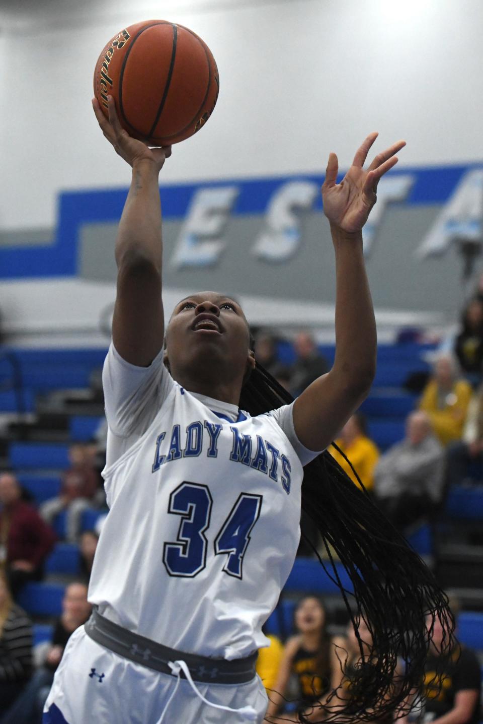 Estacado's Zykeya Hunt goes for a layup against Snyder in a District 5-4A basketball game Tuesday, Feb. 7, 2023, at Estacado High School.