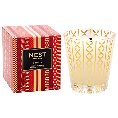 Nest Fragrances Holiday Scented Classic Candle (Amazon / Amazon)