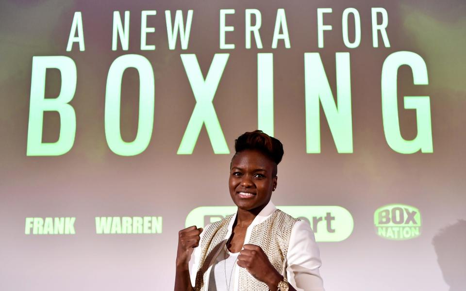Nicola Adams begins quest to go from golden girl to professional champion