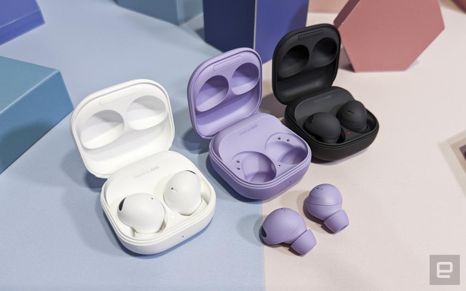 <p>Samsung Galaxy Buds 2 Pro</p>
