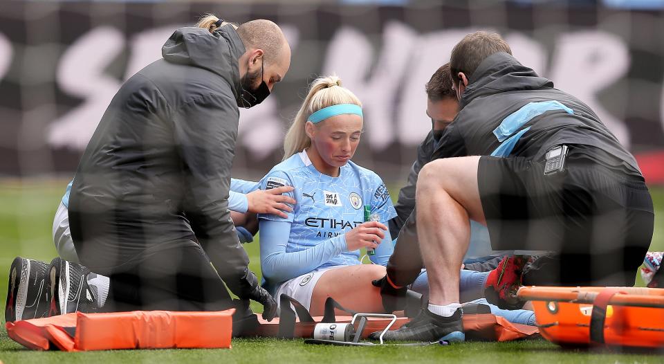 <p>Chloe Kelly had to be stretchered off the pitch after suffering the injury on Saturday</p> (Getty Images)