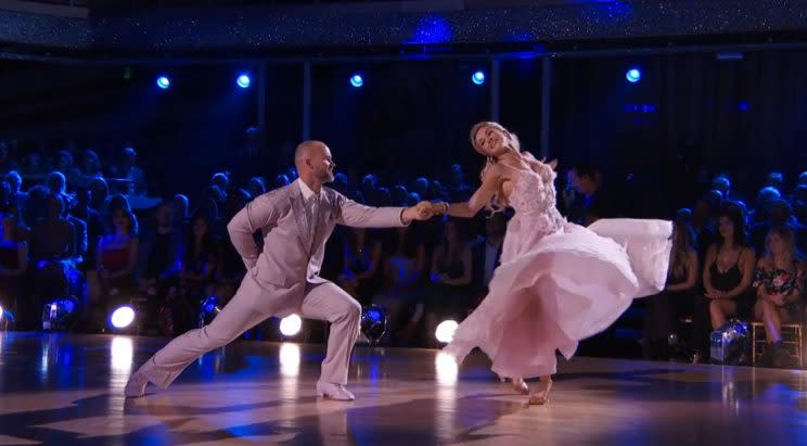 David Ross and Lindsay Arnold waltz on 