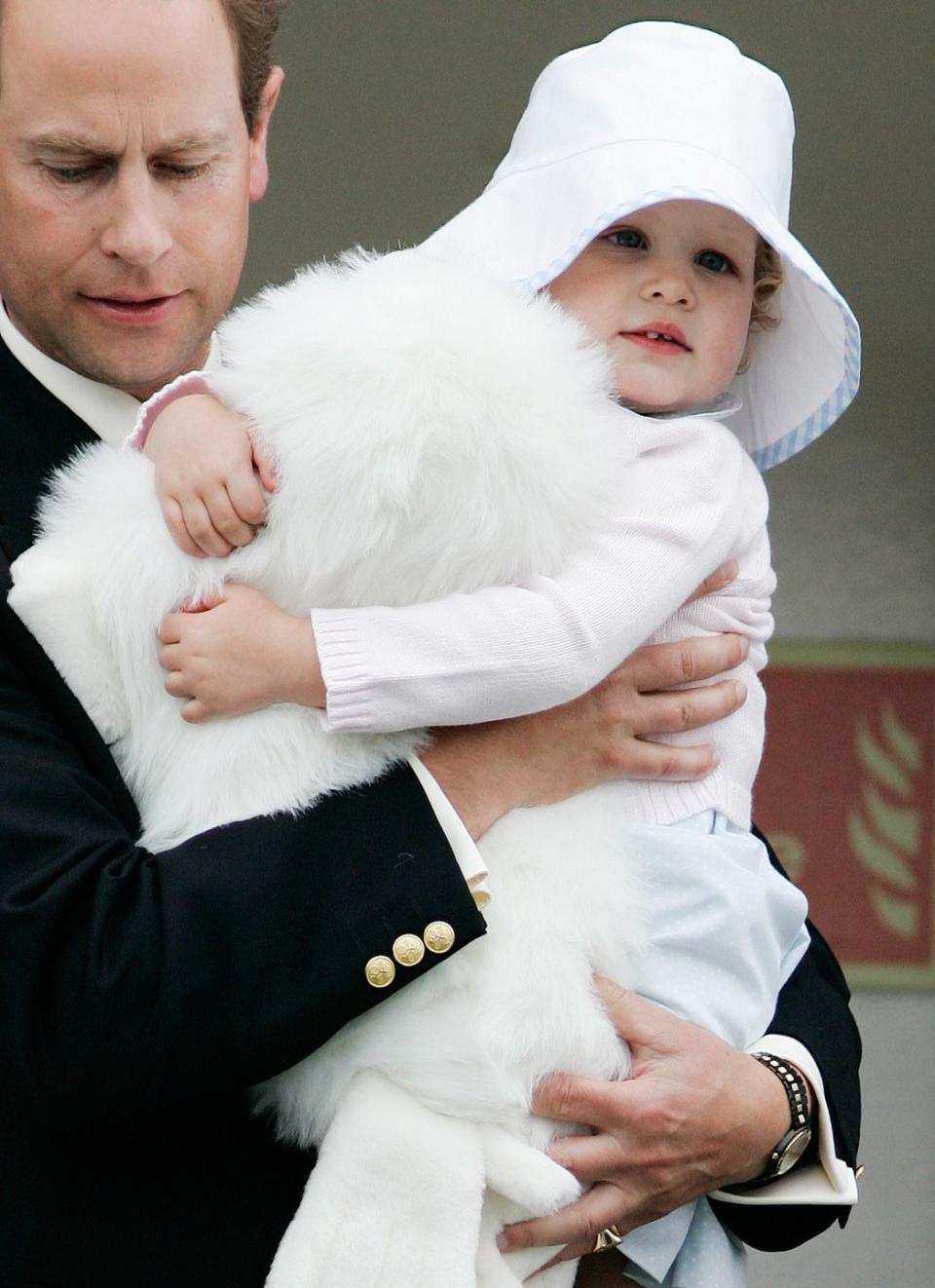 <p>Lady Louise, 2, hugs a fluffy pillow while arriving in Scotland with her father, Prince Edward. In 2016, Louise's mother, Sophie, the Countess of Wessex, told the BBC that it took some time for Louise to realize that her grandmother was the queen. "Well, for Louise, actually, it was much more of a shock to the system. It was only when she was coming home from school and saying, 'Mummy, people keep on telling me that grandma is the queen.' And I asked her, 'Yes, how does that make you feel? And she said, 'I don't understand'" (via <em><a href="http://people.com/royals/lady-louise-windsor-didnt-realize-her-grandmother-is-the-queen/" rel="nofollow noopener" target="_blank" data-ylk="slk:PEOPLE;elm:context_link;itc:0;sec:content-canvas" class="link ">PEOPLE</a></em>).</p>