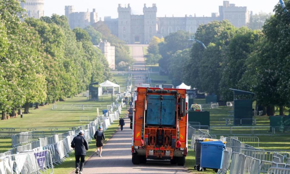 A bin lorry in Windsor