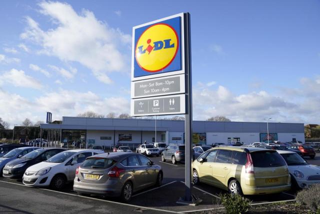 Schuldig Gezicht omhoog Pilfer Lidl looking to build as many as 16 new stores in Suffolk