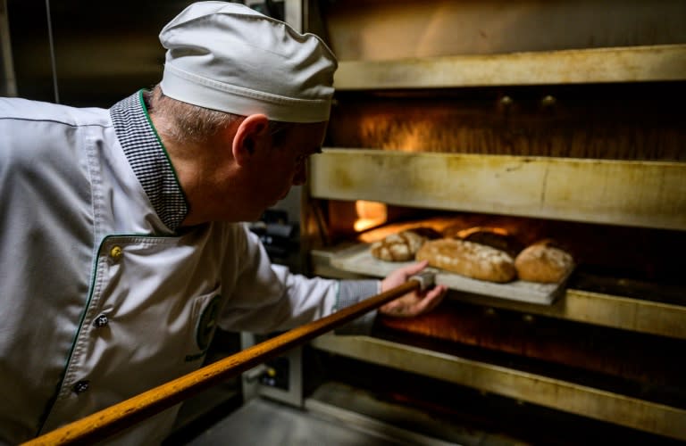 Die Wettbewerbsfähigkeit des Mittelstands in Deutschlands hat sich einer Umfrage zufolge in den vergangenen zwei Jahren verschlechtert. Mehr als zwei Drittel antworteten entsprechend, wie der Verband die Famiienunternehmer am Donnerstag mitteilte (John MACDOUGALL)