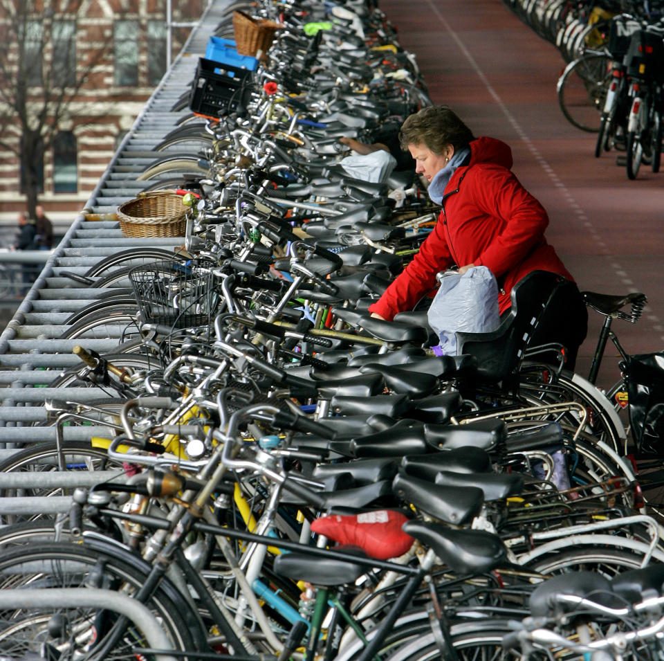 Stadt der Fahrräder: Amsterdam (Foto: REUTERS/Koen van Weel)