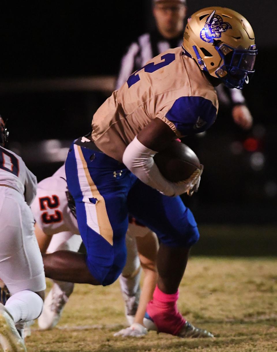 Broome played Chapman in high school football at Broome High School on Oct. 28, 2022. Broome running back Jaylen McGill (2) rushes the ball.