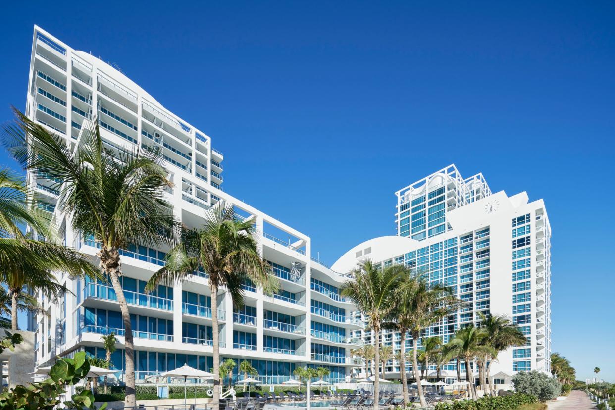 Carillon in Miami