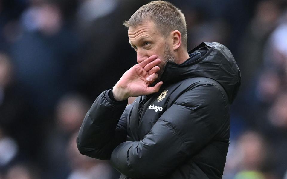 Chelsea manager Graham Potter looking concerned as his team concede - Justin Tallis/AFP