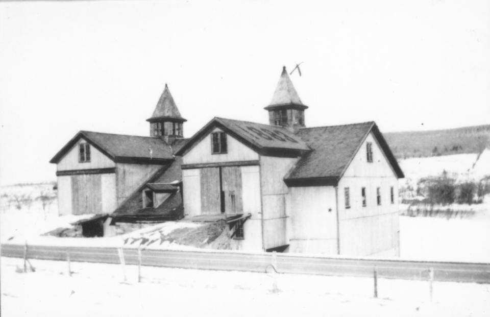 The Shaker barn in Windsor, built by Levi Shaw in 1880.