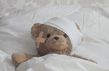 Verletzter Teddy (Bild: thinkstock)