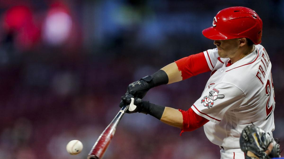 White Sox moves: team places Billy Hamilton on IL, select contract