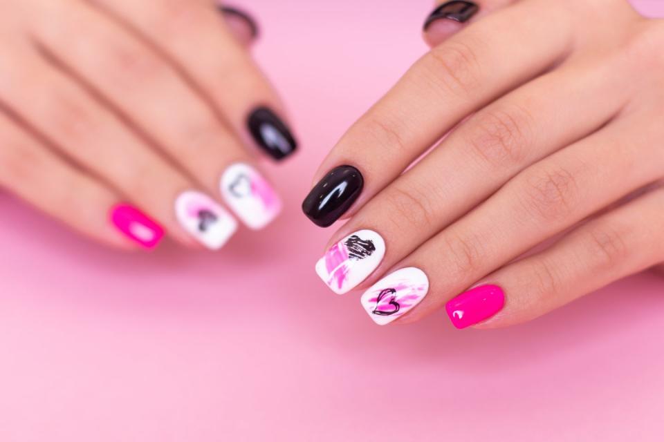 valentines day nail ideas black hot pink hearts