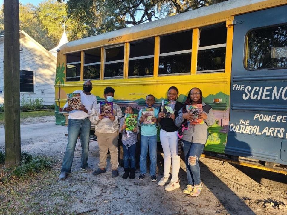 The Cultural Arts Coalition's Science Bus will be at Shell Elementary School in Hawthorne from 3 to 5 p.m. on Monday. [Courtesy of Marvin Wilson Jr.]