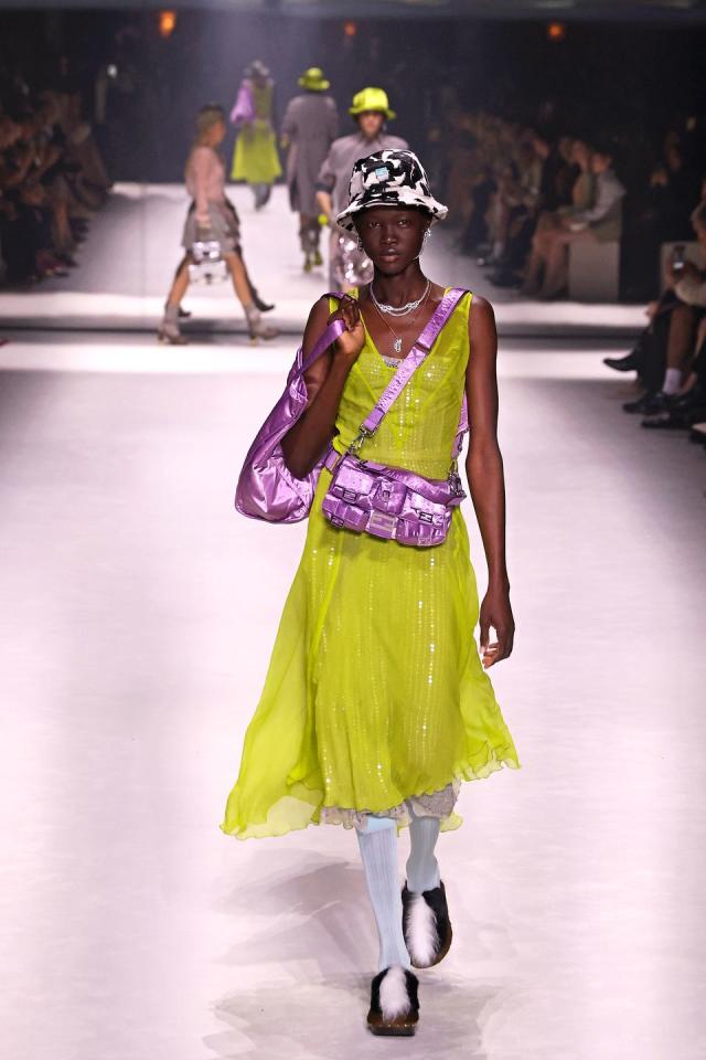 Spring 2023 Bag Trends From the Runway