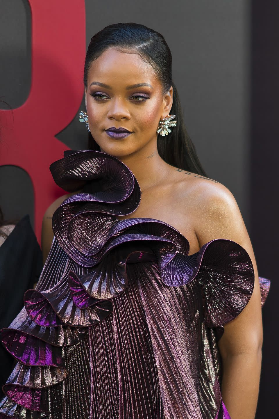 <p>She may have played a thief trying to steal a priceless Cartier necklace in 2018's Ocean's 8, but when it came to the international film premiere she matched her ruffled Givenchy dress with a pair of pink and white gold starburst earrings from Bulgari. </p>