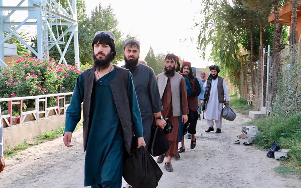 Taliban prisoners are released from Pul-e-Charkhi jail in Kabul, Afghanistan, Thursday, Aug. 13, 2020. - AP