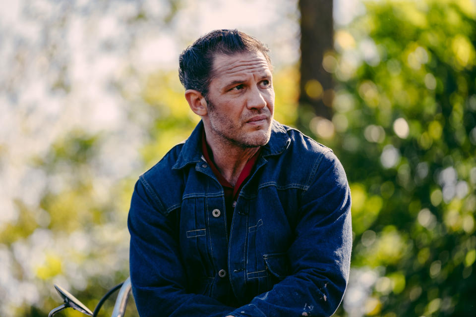 Tom Hardy stars as Johnny in director Jeff Nichols' THE BIKERIDERS, a Focus Features release. Credit: Kyle Kaplan/Focus Features. © 2024 Focus Features, LLC. All Rights Reserved.