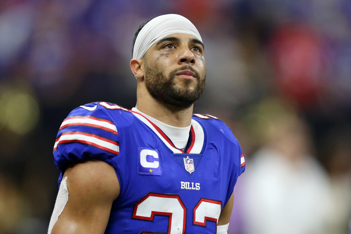 Bills' Micah Hyde discusses tense moment with reporter: 'Damn right I'm a  sore loser'