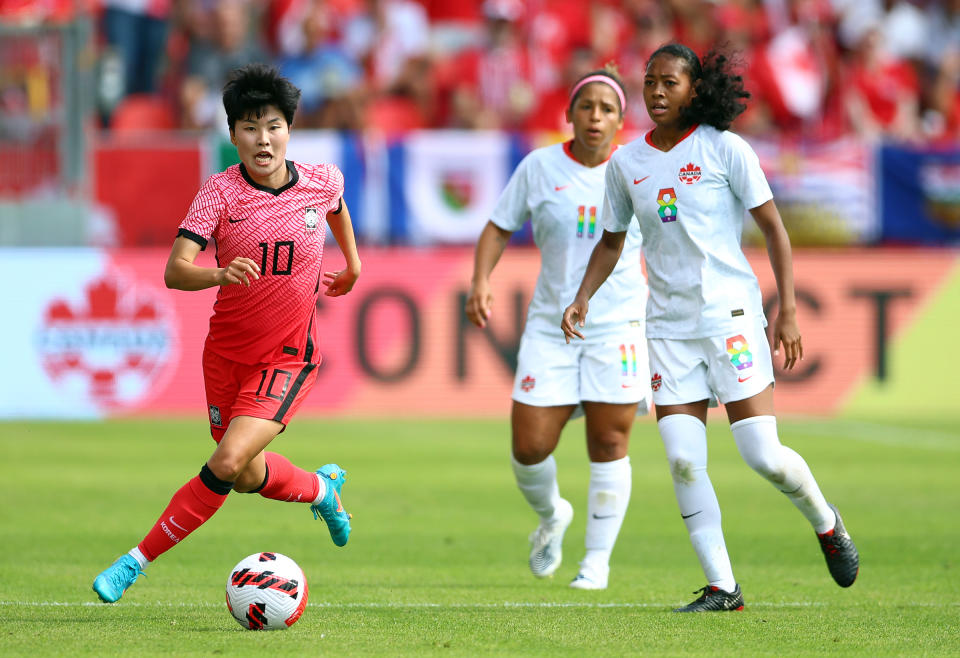 Soyun Ji #10 of South Korea chases the ball during a friendly match against <a class="link " href="https://sports.yahoo.com/soccer/teams/canada-women/" data-i13n="sec:content-canvas;subsec:anchor_text;elm:context_link" data-ylk="slk:Canada;sec:content-canvas;subsec:anchor_text;elm:context_link;itc:0">Canada</a> at BMO Field on June 26, 2022 in Toronto, Ontario, Canada.<span class="copyright">Vaughn Ridley—Getty Images</span>