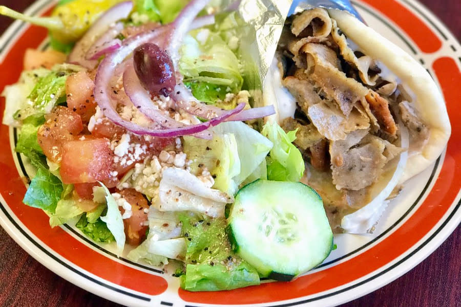 <b>Photo: bruce m./<a href="https://yelp.com/biz_photos/georges-gyros-mesa?utm_campaign=a7e223fb-f14e-41d8-8f6d-0bbcde46ee27%2Cd02584b0-d454-45ab-886c-3afd96635a97&utm_medium=81024472-a80c-4266-a0e5-a3bf8775daa7" rel="nofollow noopener" target="_blank" data-ylk="slk:Yelp;elm:context_link;itc:0;sec:content-canvas" class="link ">Yelp</a></b>