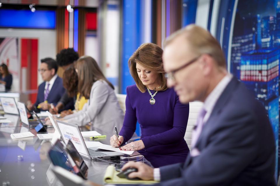 Ed O’Keefe, Gayle King, Norah O’Donnell, John Dickerson, and Margaret Brennan from CBS News' 2022 Election Headquarters in Times Square