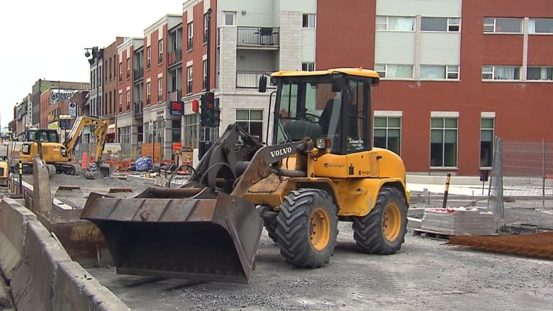 No deal between Quebec unions, construction companies as talks break down