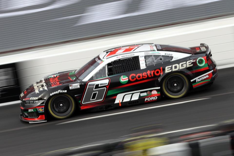 nascar cup series busch light clash at the coliseum qualifying