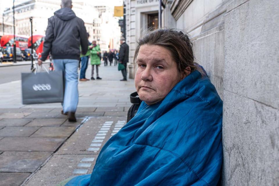 Cat, a homeless women in central London: Daniel Hambury/@stellapicsltd