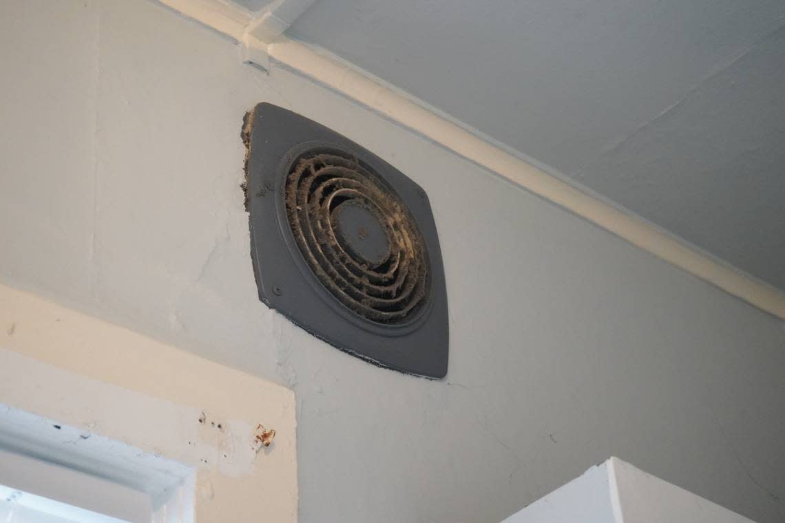 Tenants were told this dirty vent in their rental unit at 809 High Street was cleaned before they moved in. This photo was taken on Wednesday, Sept. 27, 2023, after the tenants were able to break their lease with Lakeway Realty, the property management company, due to habitability concerns.