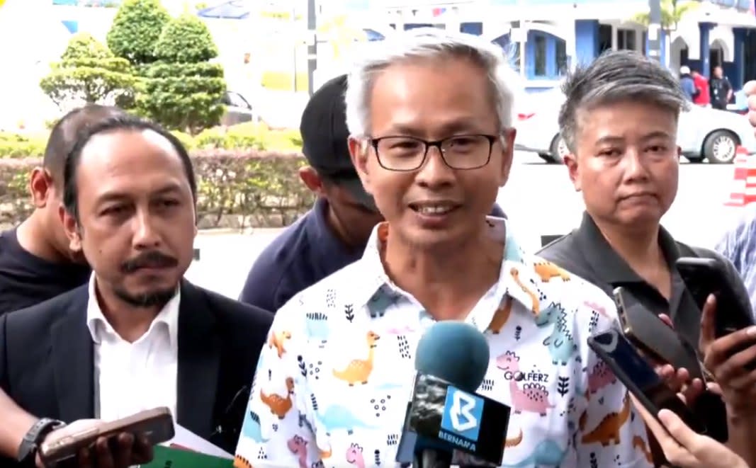 Why is DAP keeping mum about Najib Razak’s pardon, asks political analyst