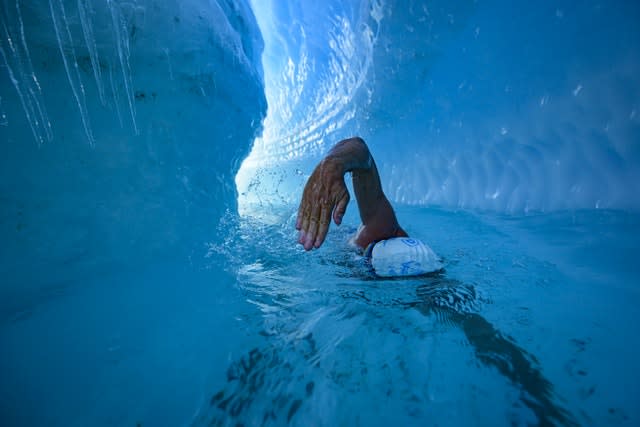 Lewis Pugh Antarctic swim
