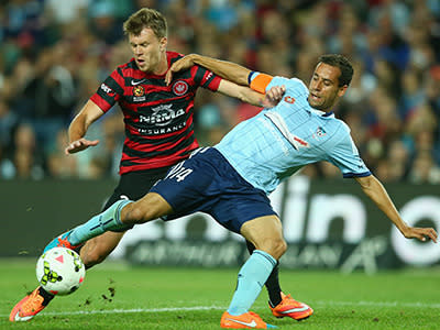 The Wanderers stormed out to a two-goal lead after 24 minutes and looked to be running away with the Sydney derby. Vitor Saba’s dismissal opened the door for Sydney who came raging back to score three unanswered goals to win the derby 3-2 in front of a packed house.