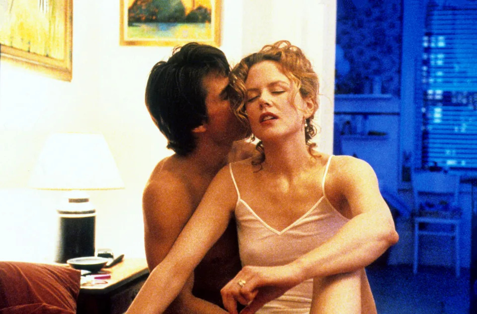 EYES WIDE SHUT, Tom Cruise, Nicole Kidman, 1999 (image upgraded 18 x 11.9 in)