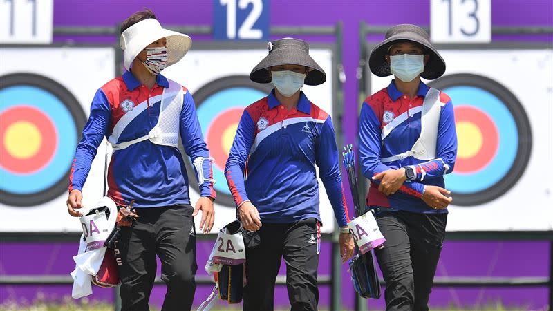 東京奧運中華射箭代表隊女子選手雷千瑩、譚雅婷、林佳恩。（圖／體育署提供）