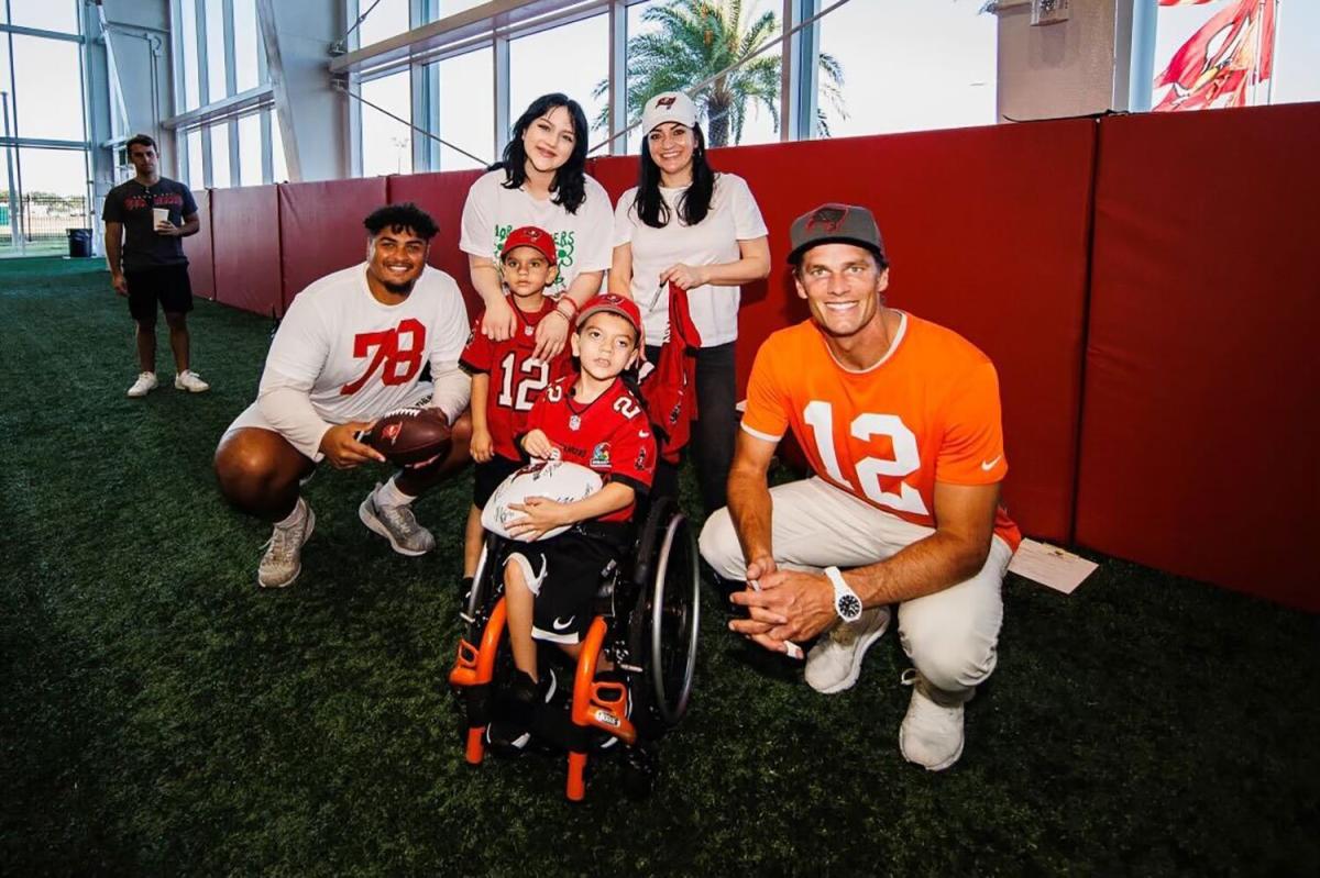 Tom Brady Makes 'Dream Come True' by Meeting 7YearOld Boy with Rare