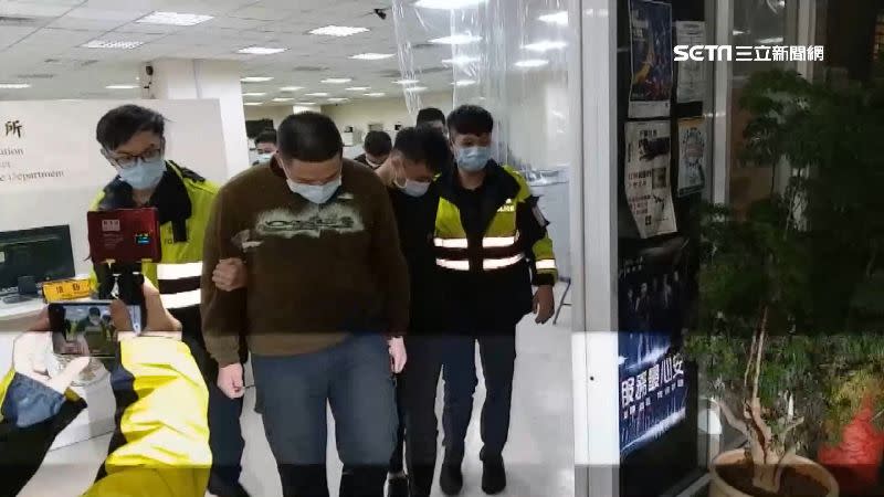 涉案6人遭警方逮捕。