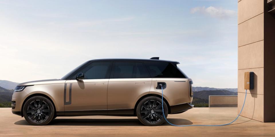 2023 ranger rover sport phev