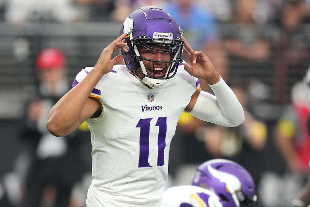 Kellen Mond added to Browns quarterback room via waivers